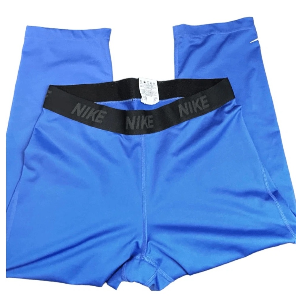 Nike Capris Blue Cropped Leggings Size Medium Activewear - Picture 9 of 9
